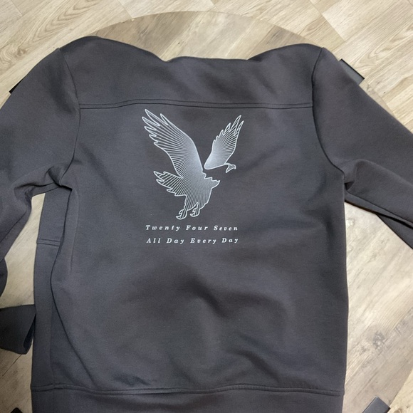 American Eagle Outfitters Black Pullover Hoodie with Logo - Picture 4 of 6